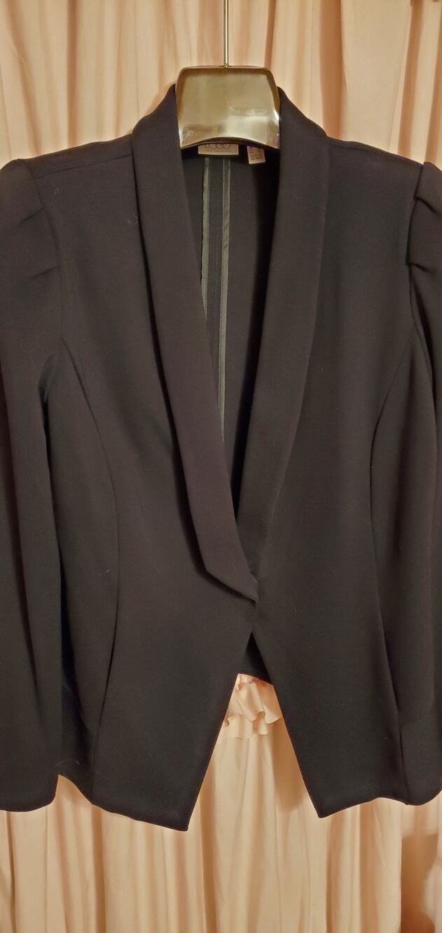 LOGO Puff Sleeve Single Snap Knit Blazer Black Academia Minimalist Chic L